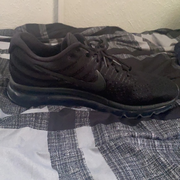 Nike air max, black, size 11 - Picture 2 of 8